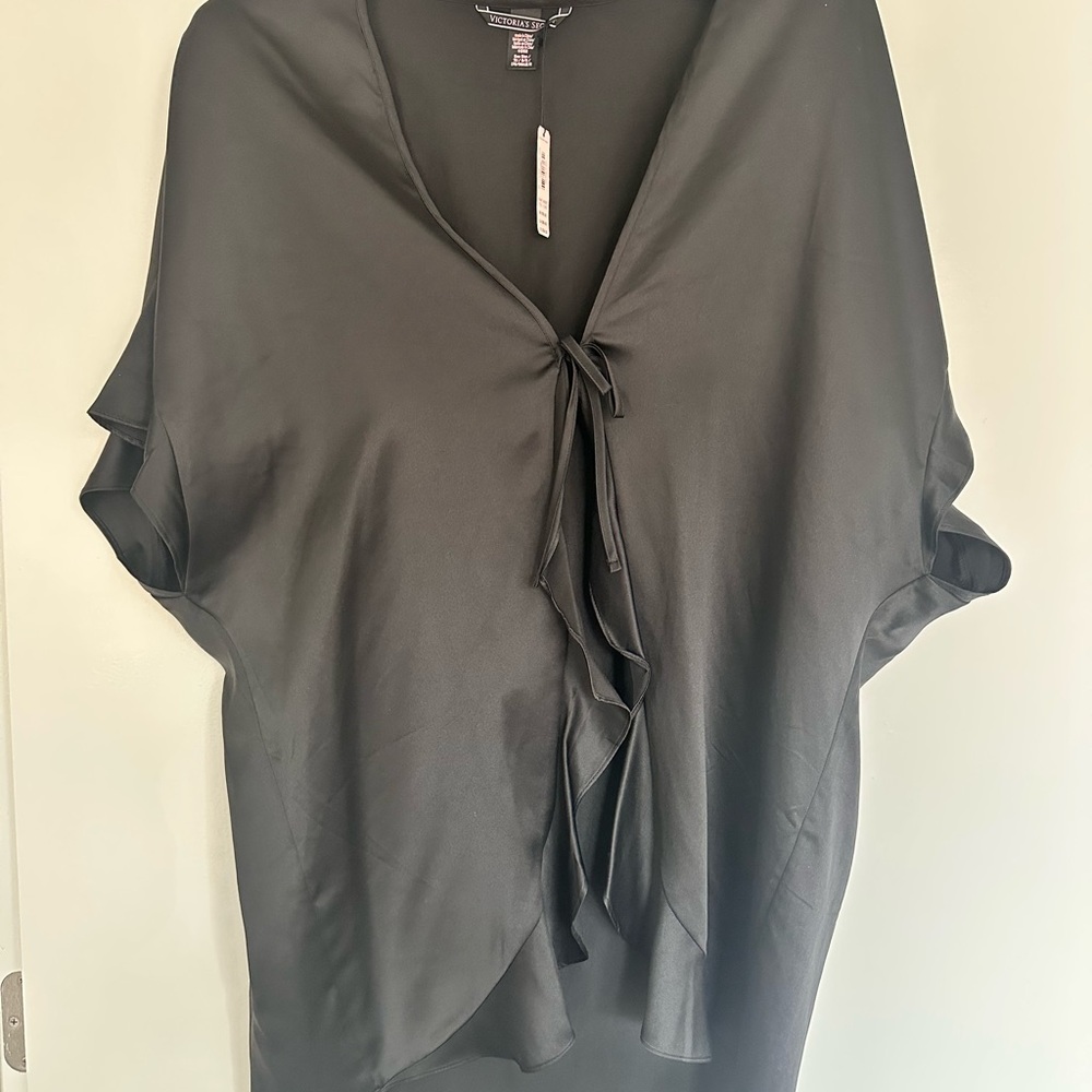 Victoria’s Secret Elegant Black Women's Lightweight Open Tie Robe/Overshirt